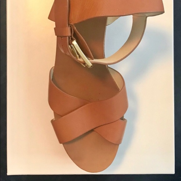 Michael Kors platform - Picture 5 of 6